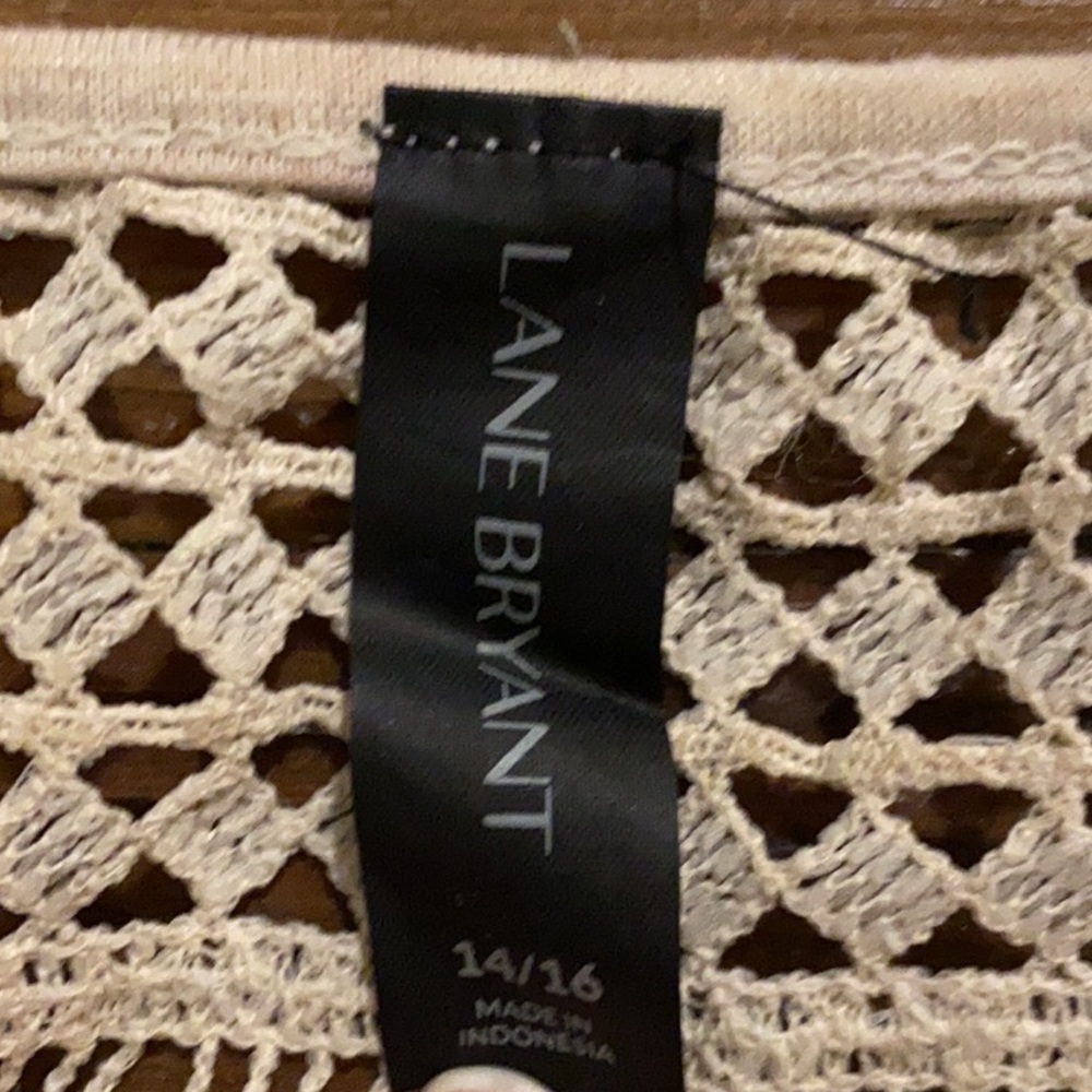 Lane Bryant Cream Short Sleeve Top - Picture 3 of 7